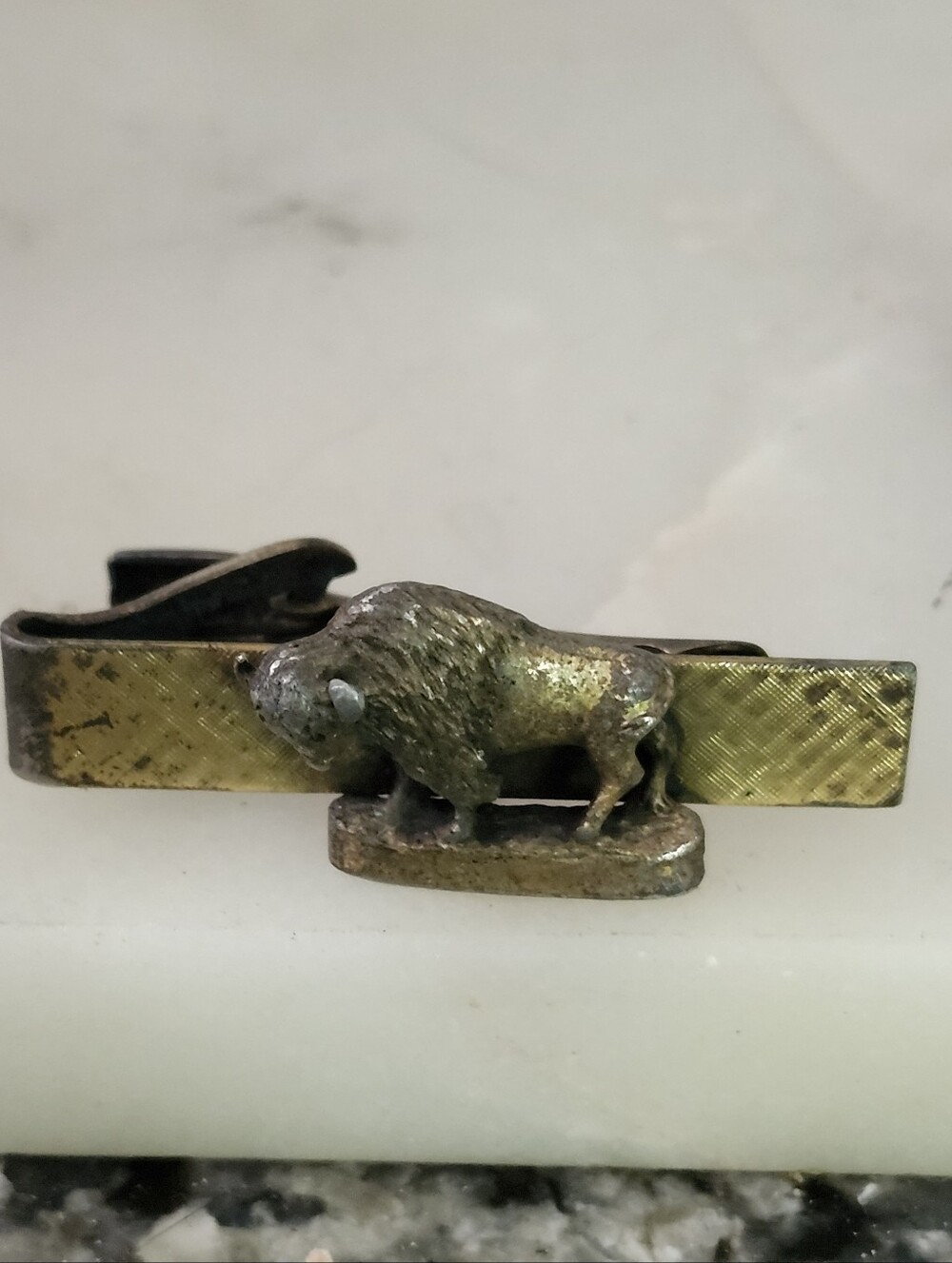 Vtg B.E. CO. Buffalo Tie Clip